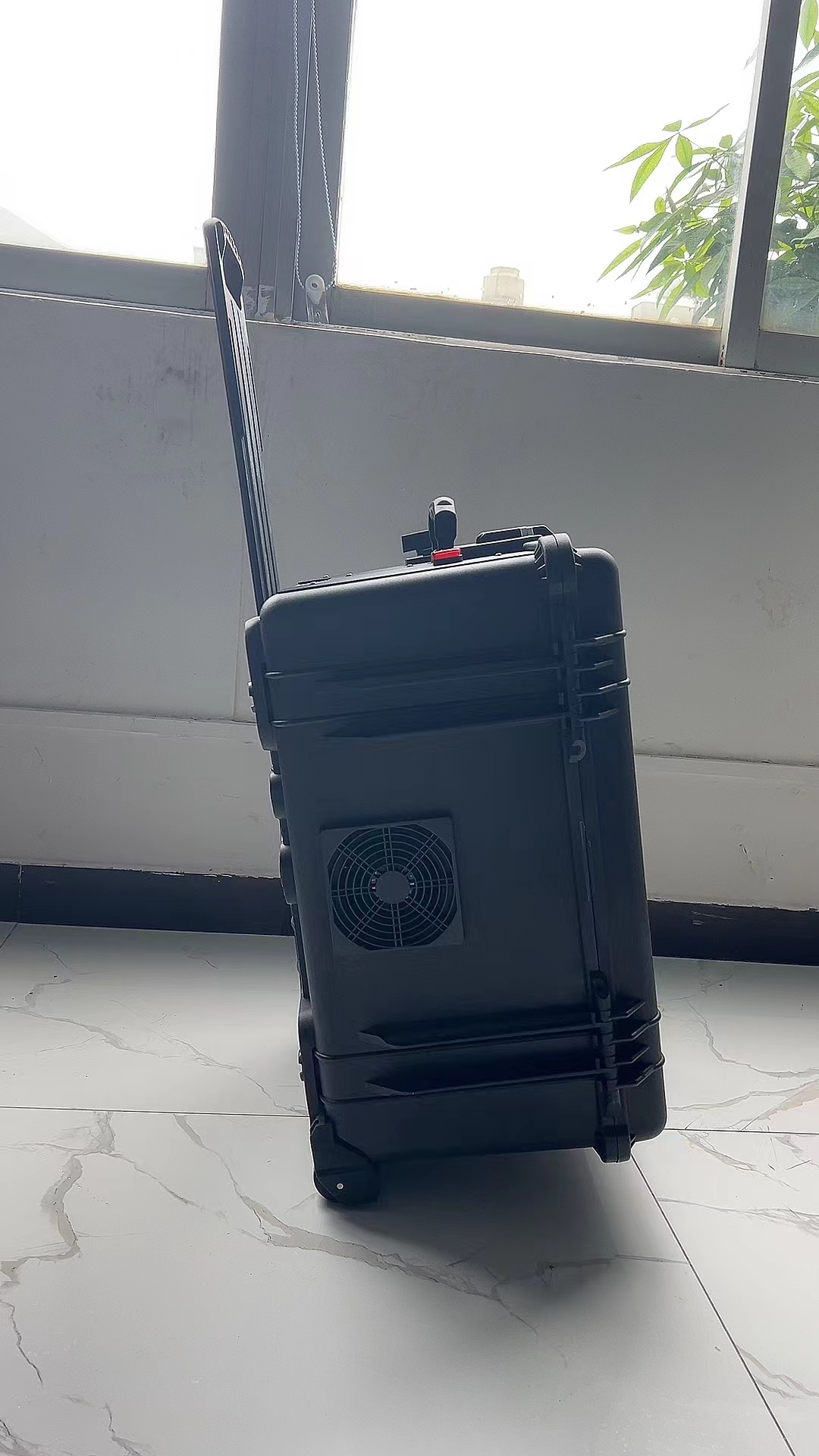 乌烈镇手拉箱型移动通信干扰器